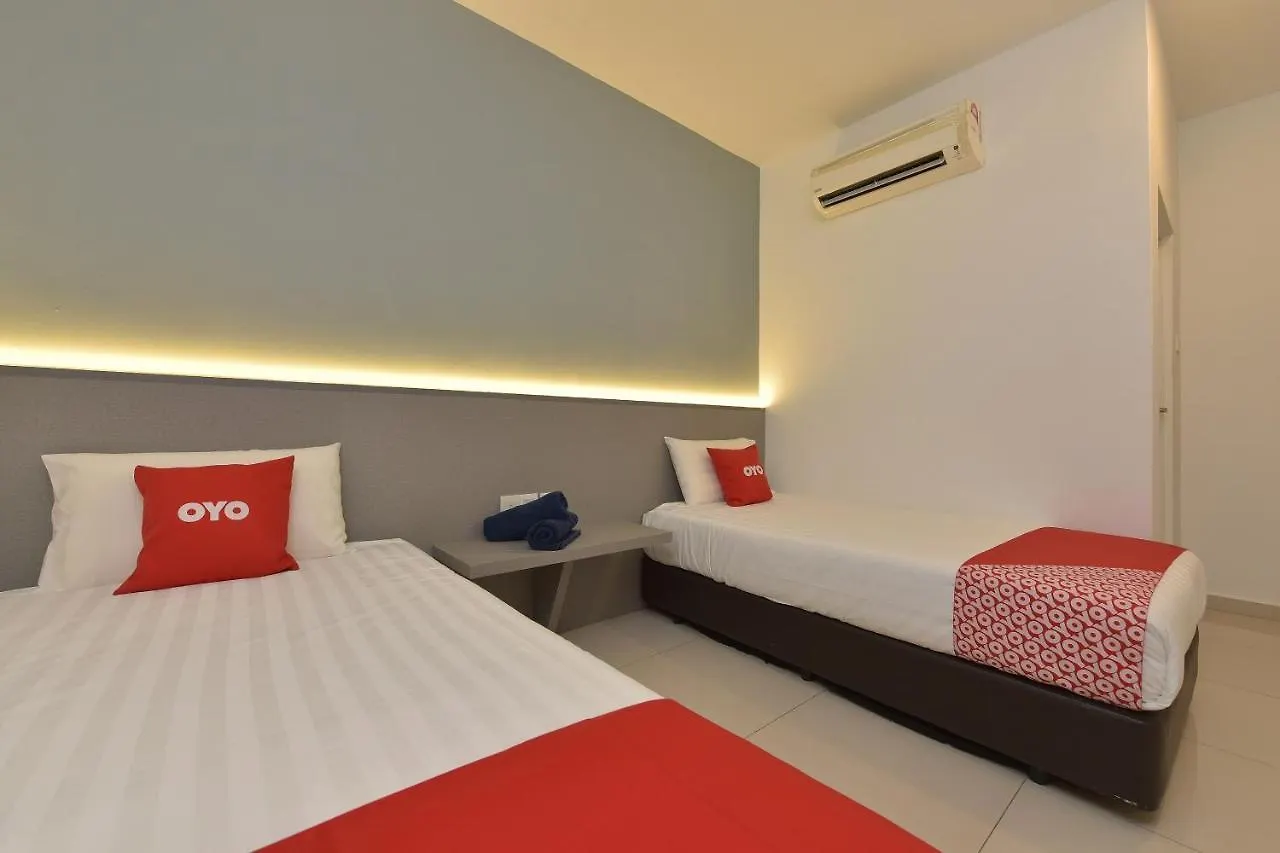 Capital O 90609 Gc Hotel 新山 马来西亚