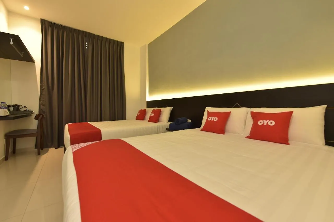 Capital O 90609 Gc Hotel 조호르 바루 3*,